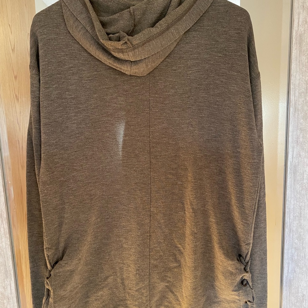 Sweatshirt - Picture 4 of 4